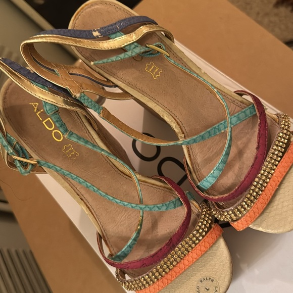 Color wedges - Picture 4 of 4